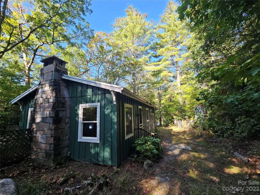 3689 Mill Creek Road, Cullowhee, NC 28723.  MLS# CAR4071733, YatesRealty ID 3343. 