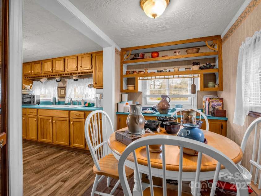 55 Settlers Trail, Mars Hill, NC 28754.  MLS# CAR4275597, YatesRealty ID 3343. 