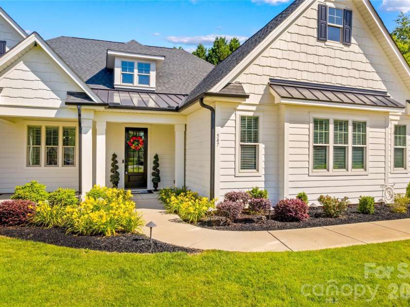 547 Muirfield Way, Salisbury, NC 28144.  MLS# CAR4385547, YatesRealty ID 33431. 