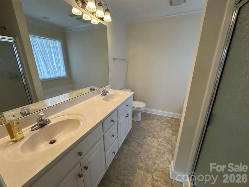165 Bishop Lane, Concord, NC 28025.  MLS# CAR4395082, YatesRealty ID 33432. Master Bath (3rd Full Bath)