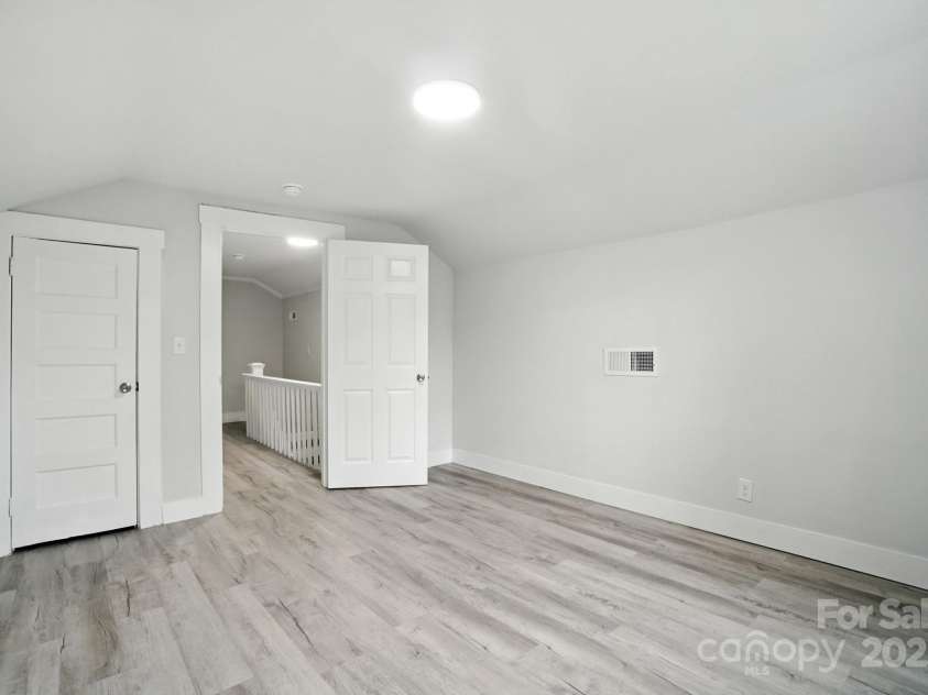 222 2nd Avenue, Albemarle, NC 28001.  MLS# CAR4289121, YatesRealty ID 33432. 