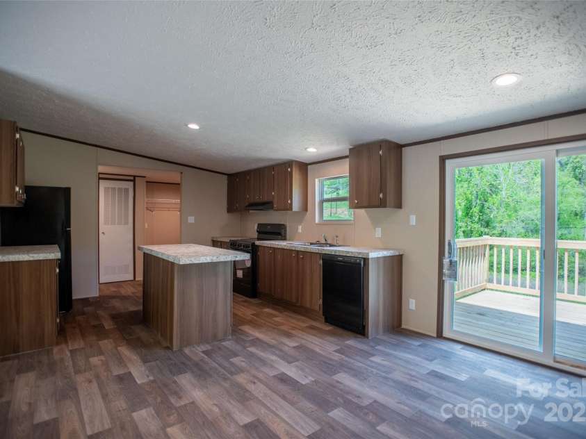 1455 Newfound Road, Leicester, NC 28748.  MLS# CAR4289010, YatesRealty ID 33433. 