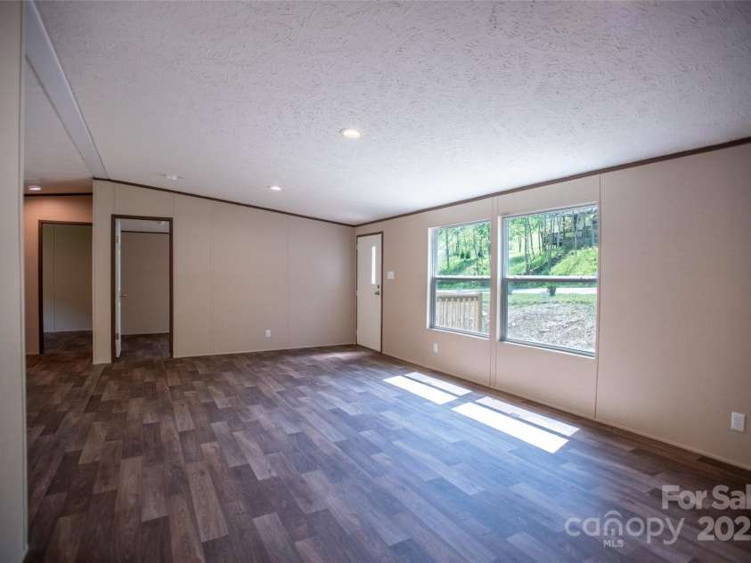 1455 Newfound Road, Leicester, NC 28748.  MLS# CAR4289010, YatesRealty ID 33433. 