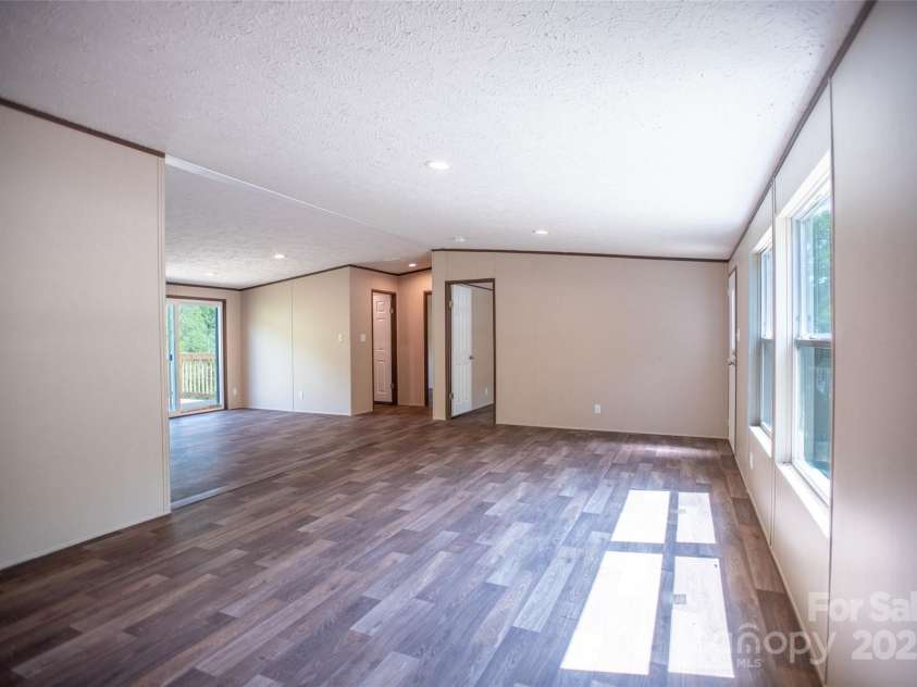 1455 Newfound Road, Leicester, NC 28748.  MLS# CAR4289010, YatesRealty ID 33433. 