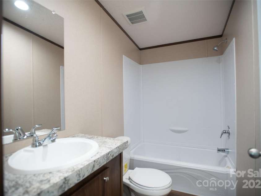 1455 Newfound Road, Leicester, NC 28748.  MLS# CAR4289010, YatesRealty ID 33433. 