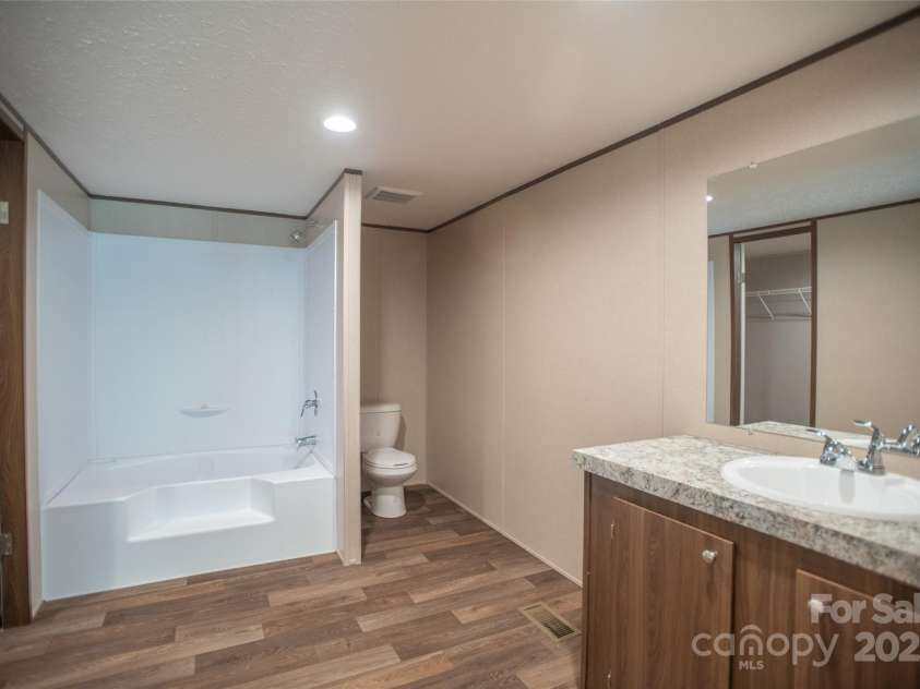 1455 Newfound Road, Leicester, NC 28748.  MLS# CAR4289010, YatesRealty ID 33433. 