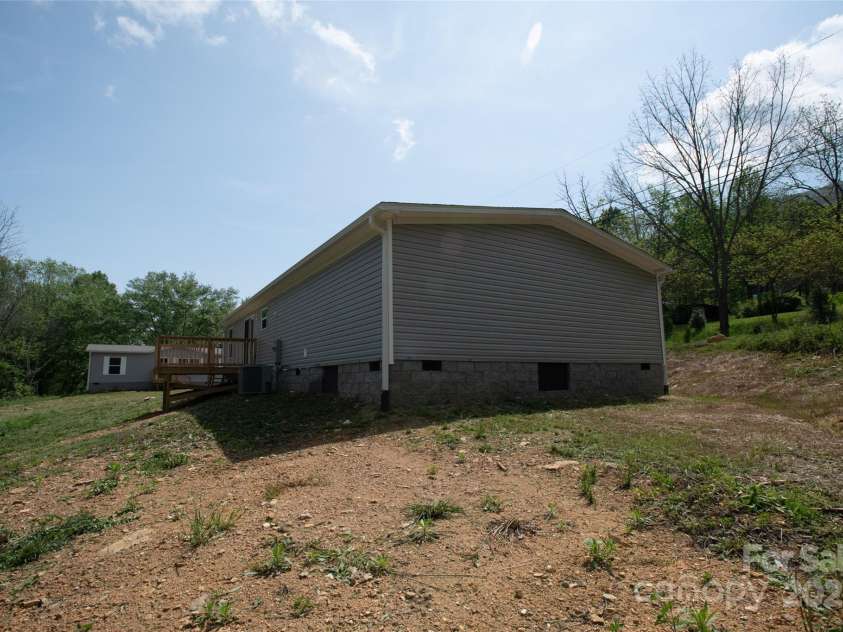 1455 Newfound Road, Leicester, NC 28748.  MLS# CAR4289010, YatesRealty ID 33433. 