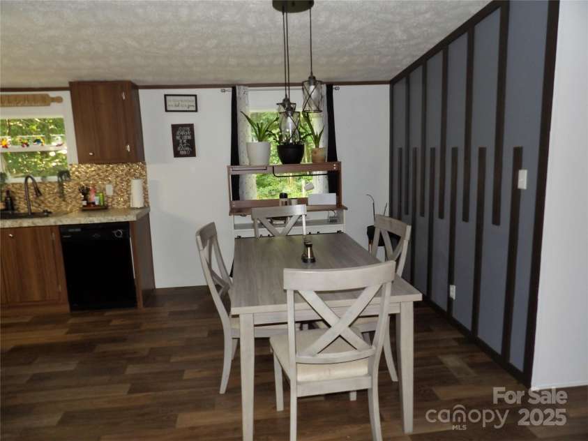 31 Mcgee Hill Road, Fairview, NC 28730.  MLS# CAR4289584, YatesRealty ID 33434. 