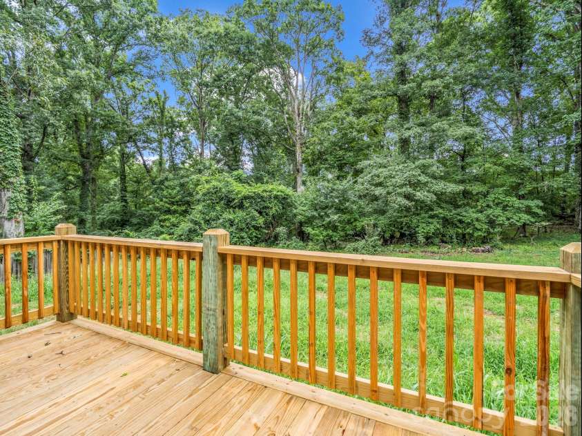 190 Forest Hill Drive, Forest City, NC 28043.  MLS# CAR4414263, YatesRealty ID 33435. 