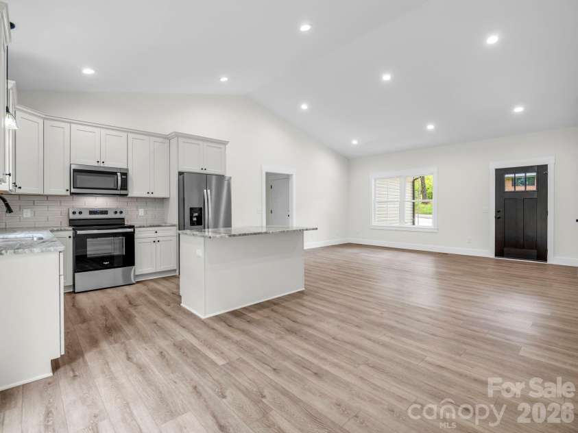 190 Forest Hill Drive, Forest City, NC 28043.  MLS# CAR4414263, YatesRealty ID 33435. 