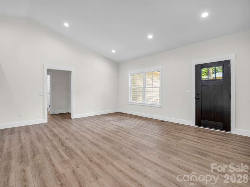 190 Forest Hill Drive, Forest City, NC 28043.  MLS# CAR4414263, YatesRealty ID 33435. 