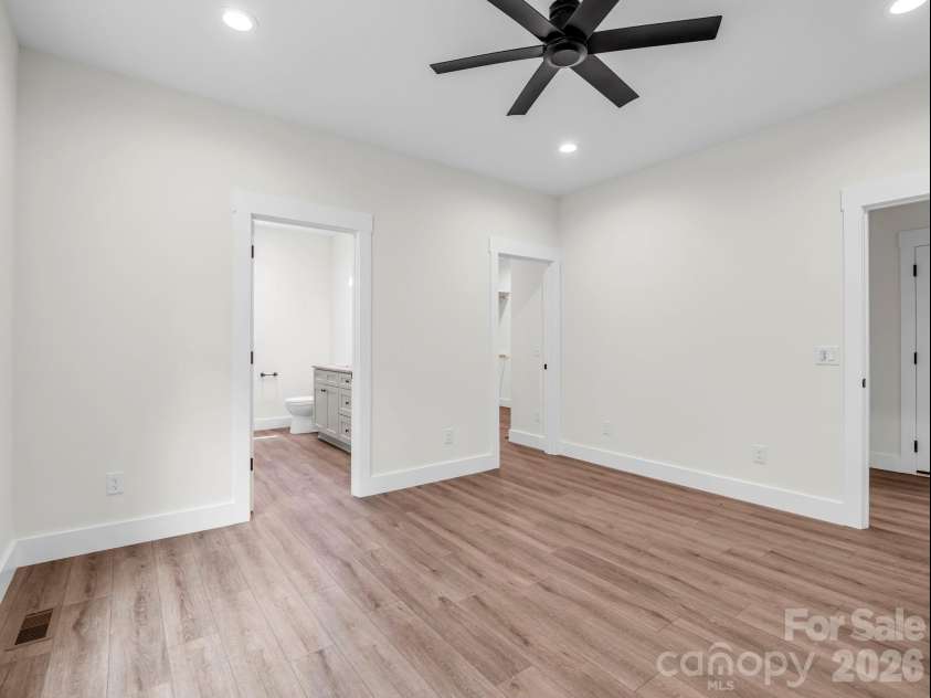 190 Forest Hill Drive, Forest City, NC 28043.  MLS# CAR4414263, YatesRealty ID 33435. 