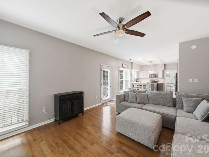 9924 Raddington Lane, Charlotte, NC 28269.  MLS# CAR4398259, YatesRealty ID 33436. 