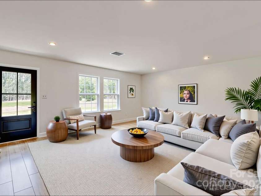 1228 Charlie Johnson Road, Kershaw, SC 29067.  MLS# CAR4281890, YatesRealty ID 33437. 