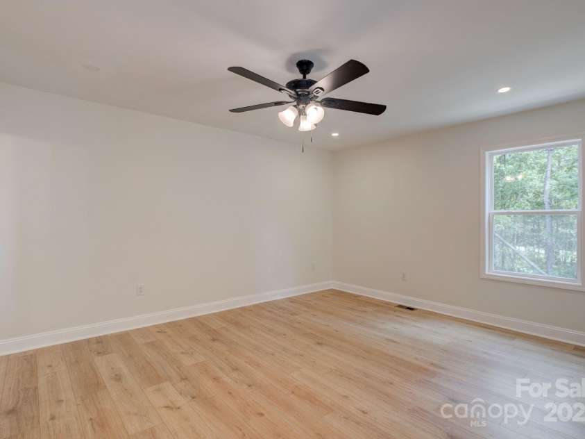 1228 Charlie Johnson Road, Kershaw, SC 29067.  MLS# CAR4281890, YatesRealty ID 33437. 