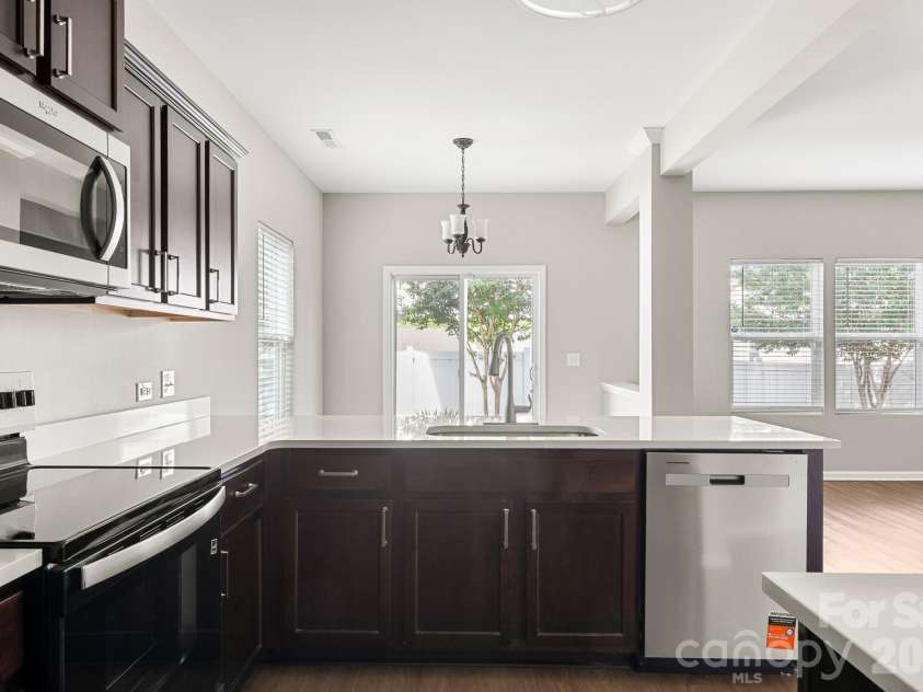 833 Georgia Oak Lane, Landis, NC 28088.  MLS# CAR4397551, YatesRealty ID 33437. 
