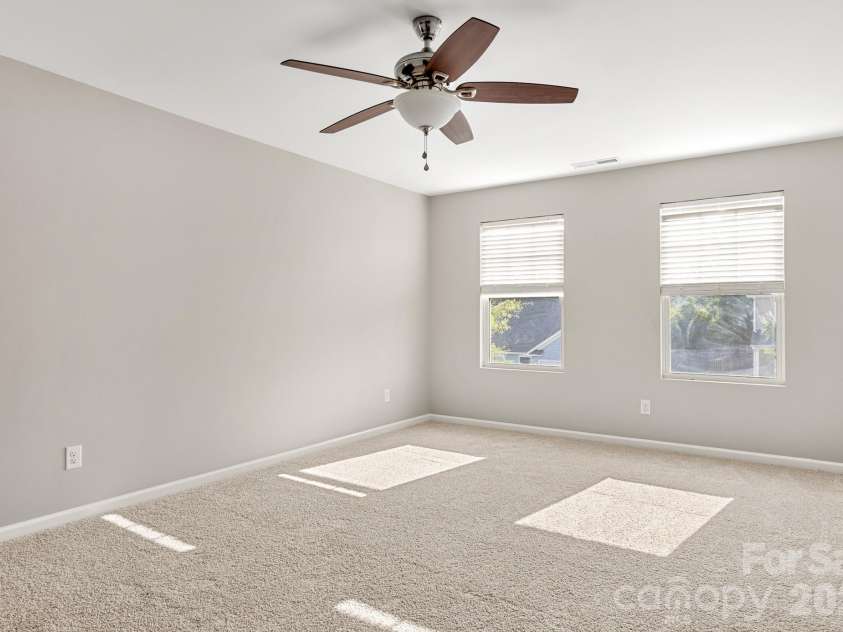 833 Georgia Oak Lane, Landis, NC 28088.  MLS# CAR4397551, YatesRealty ID 33437. 