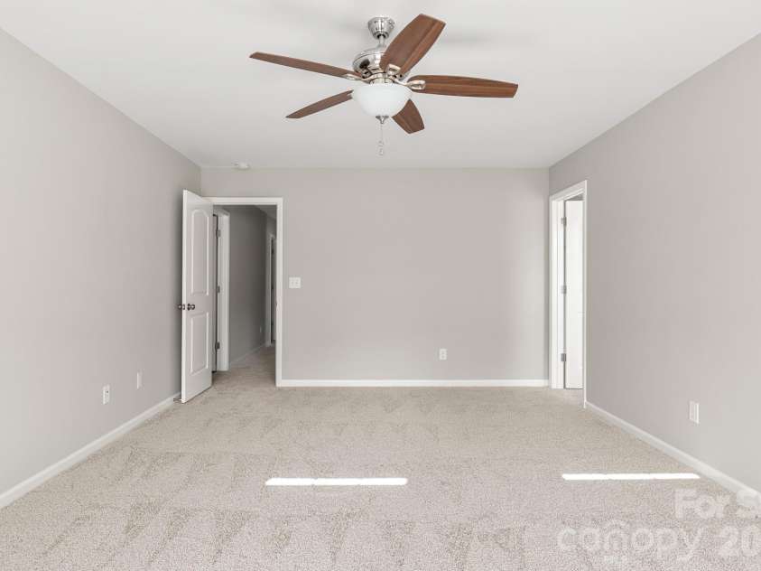 833 Georgia Oak Lane, Landis, NC 28088.  MLS# CAR4397551, YatesRealty ID 33437. 