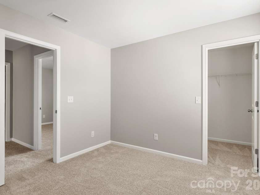 833 Georgia Oak Lane, Landis, NC 28088.  MLS# CAR4397551, YatesRealty ID 33437. 