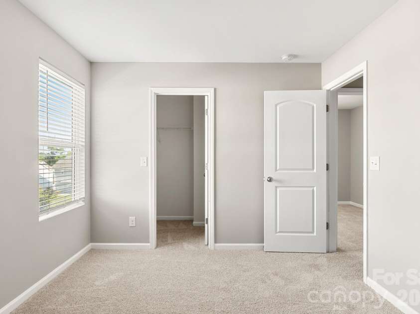 833 Georgia Oak Lane, Landis, NC 28088.  MLS# CAR4397551, YatesRealty ID 33437. 