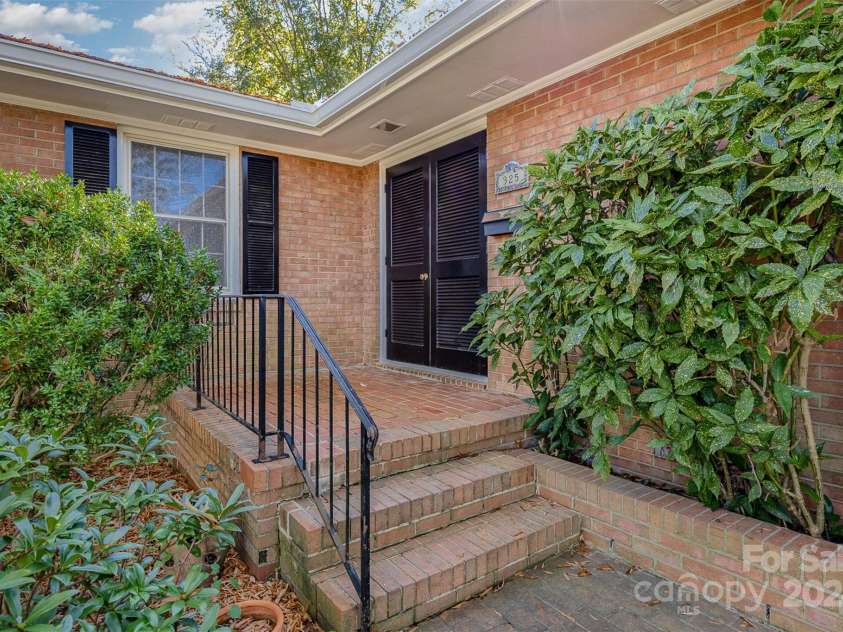 325 13th Street, Salisbury, NC 28144.  MLS# CAR4200768, YatesRealty ID 3344. 