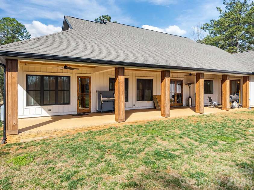 465 Baxx Drive, Salisbury, NC 28147.  MLS# CAR4354539, YatesRealty ID 3344. 