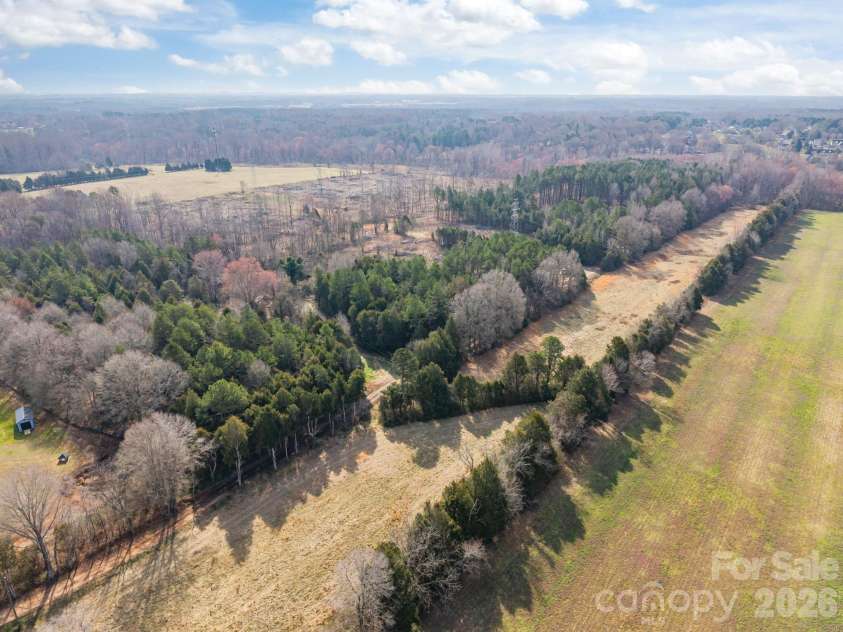 465 Baxx Drive, Salisbury, NC 28147.  MLS# CAR4354539, YatesRealty ID 3344. 