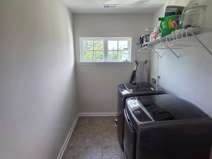 130 Dry Rivers Lane, Mooresville, NC 28117.  MLS# CAR4290354, YatesRealty ID 33440. 