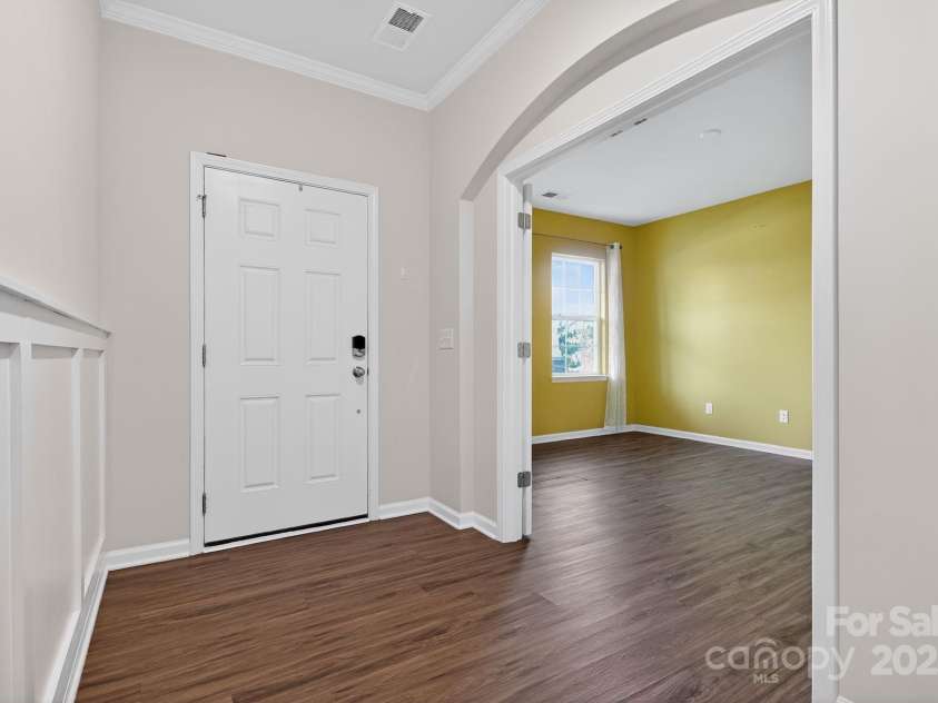 130 Dry Rivers Lane, Mooresville, NC 28117.  MLS# CAR4290354, YatesRealty ID 33440. 