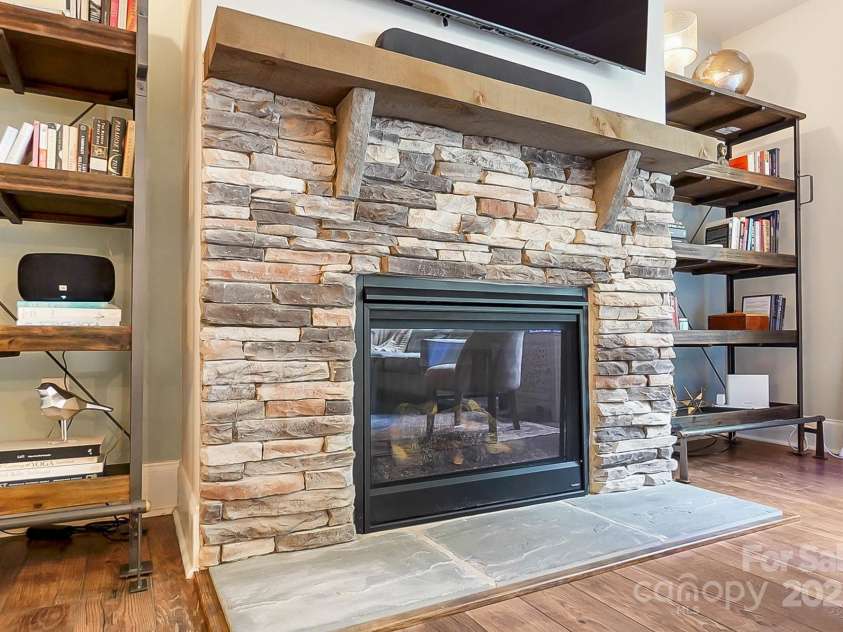 10718 Campbell Commons Way, Charlotte, NC 28277.  MLS# CAR4292882, YatesRealty ID 33441. 