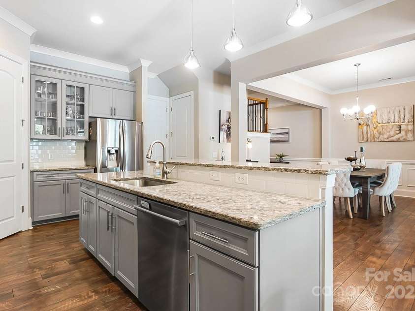 10718 Campbell Commons Way, Charlotte, NC 28277.  MLS# CAR4292882, YatesRealty ID 33441. 