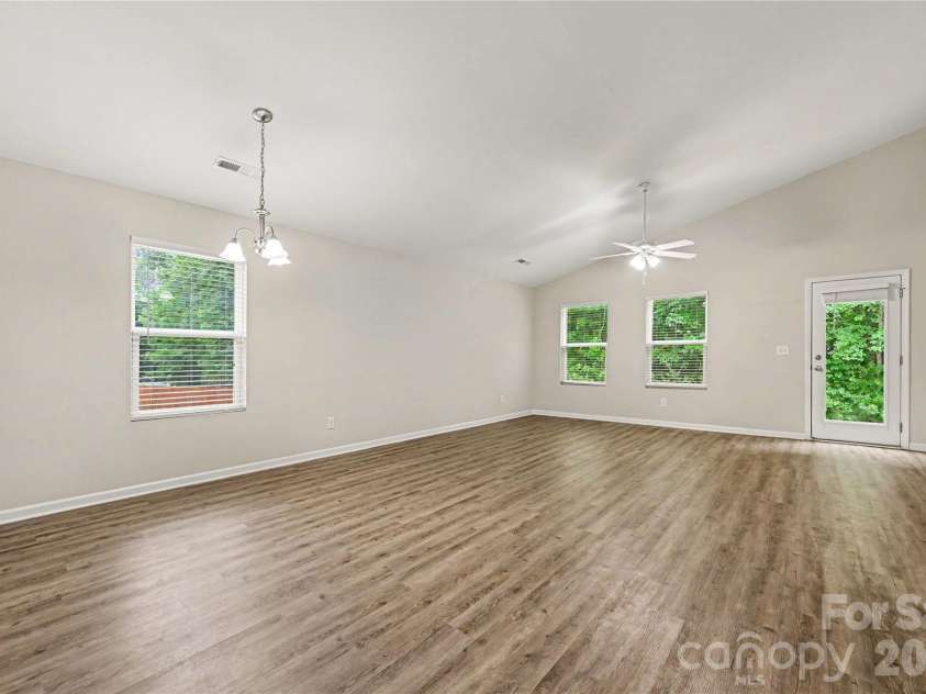 1804 Woodbridge Drive, Salisbury, NC 28146.  MLS# CAR4398321, YatesRealty ID 33443. Open Concept Dining and Living