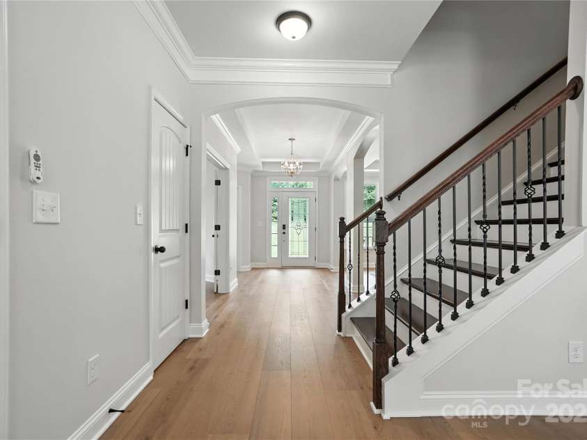 13800 Pavilion Estates Drive, Huntersville, NC 28078.  MLS# CAR4288379, YatesRealty ID 33444. 