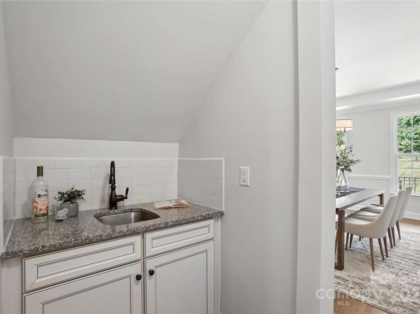 13800 Pavilion Estates Drive, Huntersville, NC 28078.  MLS# CAR4288379, YatesRealty ID 33444. 