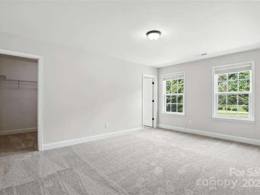 13800 Pavilion Estates Drive, Huntersville, NC 28078.  MLS# CAR4288379, YatesRealty ID 33444. 
