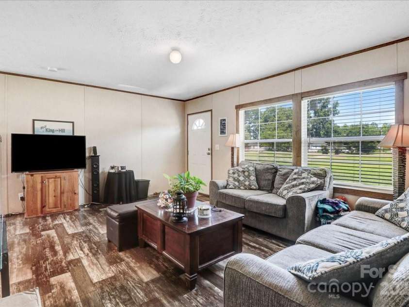 6570 Gardners School Road, Stantonsburg, NC 27883.  MLS# CAR4289883, YatesRealty ID 33445. 