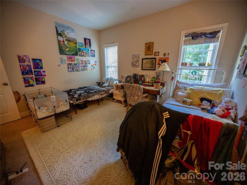 1392 21st Avenue, Hickory, NC 28601.  MLS# CAR4394397, YatesRealty ID 33446. 