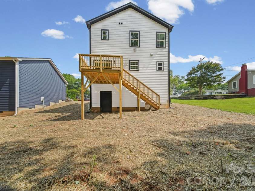 1829 Kingsley Street, Albemarle, NC 28001.  MLS# CAR4398042, YatesRealty ID 33447. 