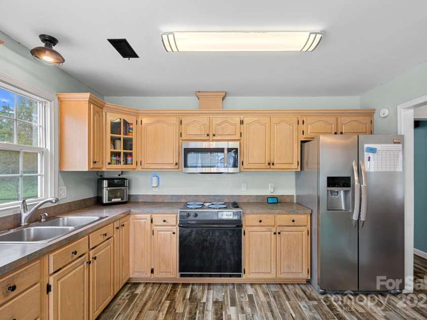 1420 Bradley Drive, Monroe, NC 28112.  MLS# CAR4290147, YatesRealty ID 33448. 