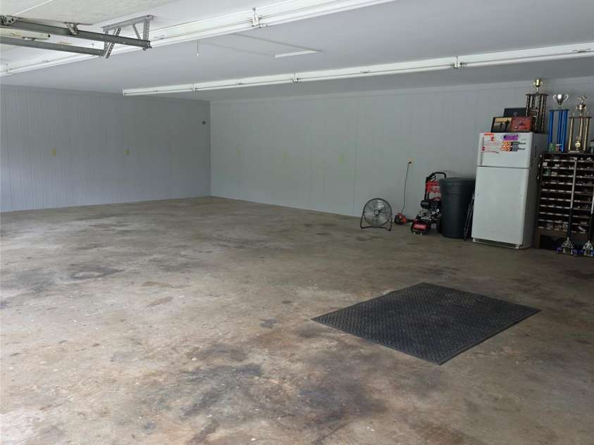 6901 Potter Road, Waxhaw, NC 28173.  MLS# CAR4398373, YatesRealty ID 33448. 