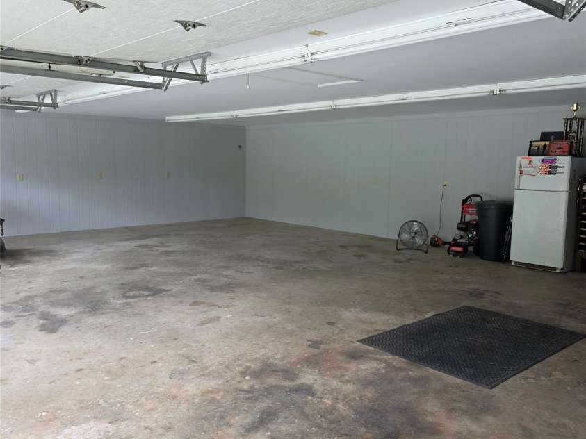 6901 Potter Road, Waxhaw, NC 28173.  MLS# CAR4398373, YatesRealty ID 33448. 