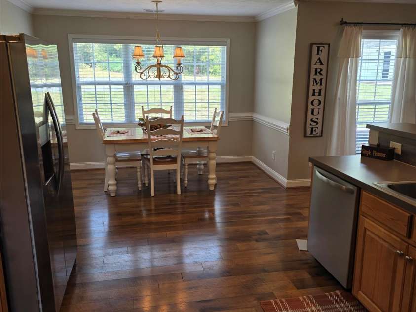 6901 Potter Road, Waxhaw, NC 28173.  MLS# CAR4398373, YatesRealty ID 33448. 