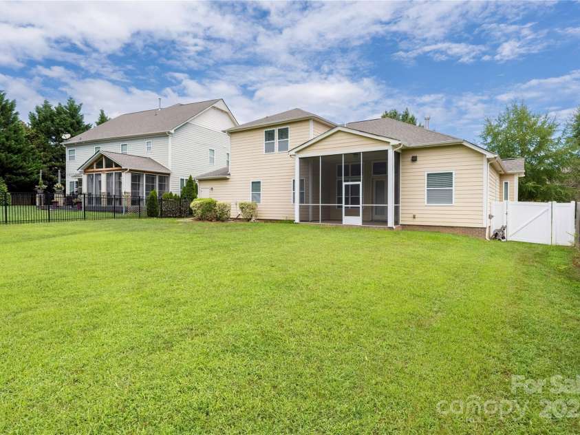 12620 Forrester Avenue, Huntersville, NC 28078.  MLS# CAR4291588, YatesRealty ID 33449. 