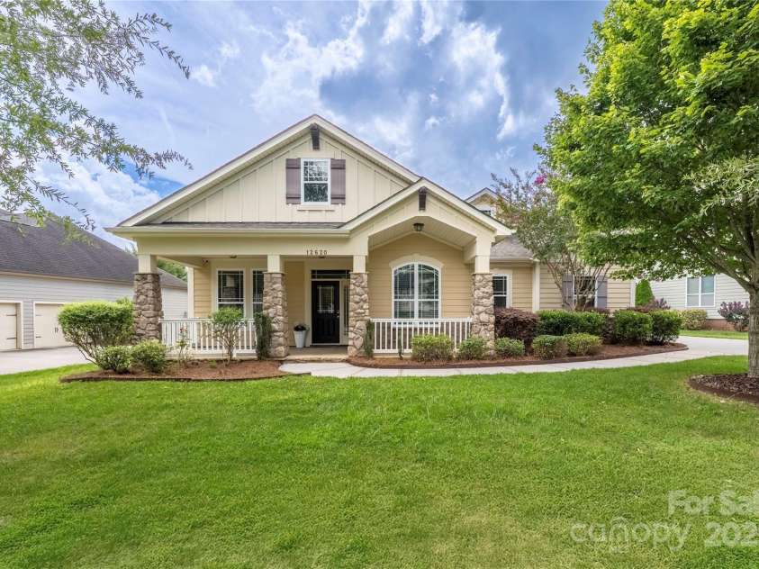 12620 Forrester Avenue, Huntersville, NC 28078.  MLS# CAR4291588, YatesRealty ID 33449. 