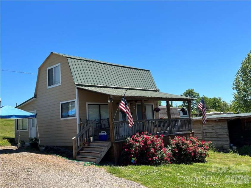105 Filly Trail, Love Valley, NC 28625.  MLS# CAR4353834, YatesRealty ID 3345. 
