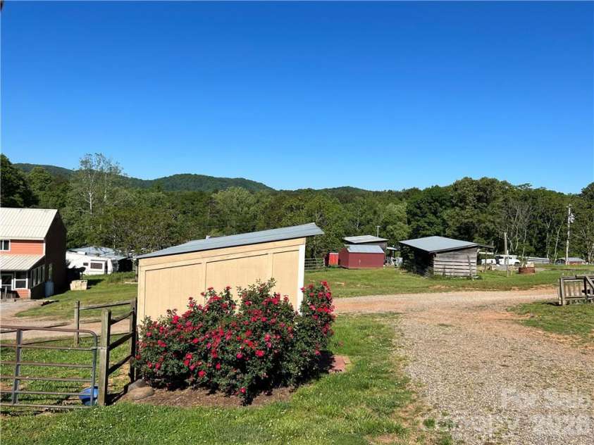 105 Filly Trail, Love Valley, NC 28625.  MLS# CAR4353834, YatesRealty ID 3345. 