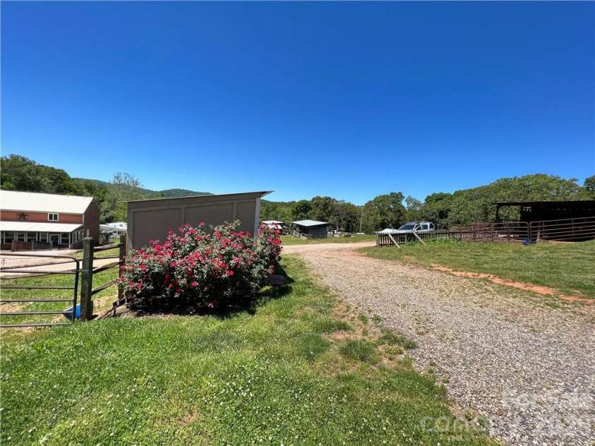105 Filly Trail, Love Valley, NC 28625.  MLS# CAR4353834, YatesRealty ID 3345. 
