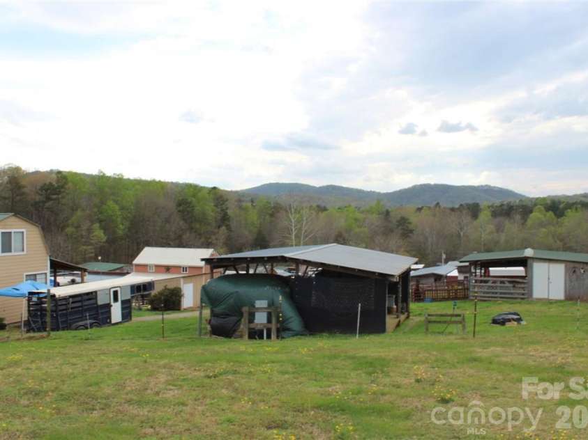 105 Filly Trail, Love Valley, NC 28625.  MLS# CAR4353834, YatesRealty ID 3345. 