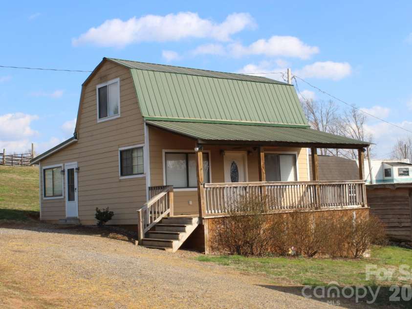 105 Filly Trail, Love Valley, NC 28625.  MLS# CAR4353834, YatesRealty ID 3345. 