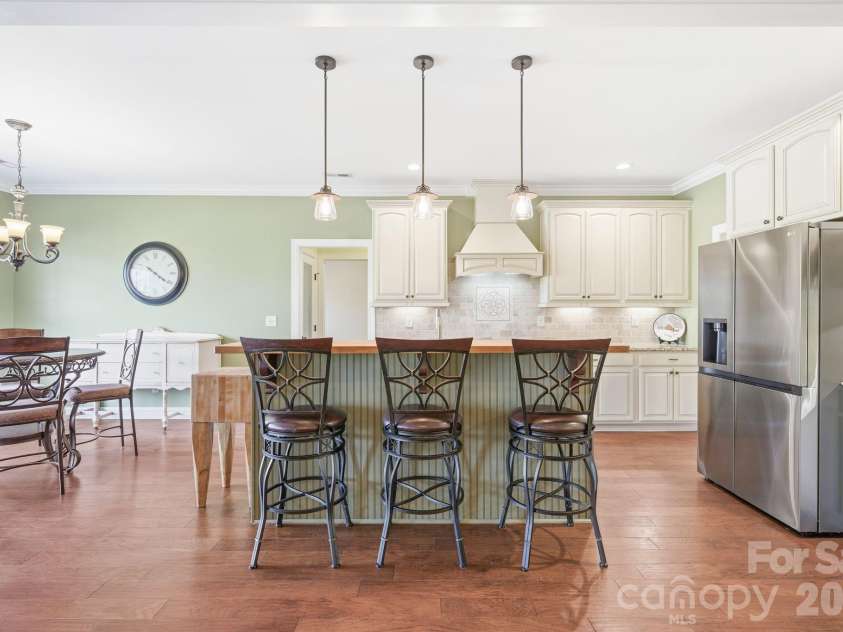 476 Ijames Church Road, Mocksville, NC 27028.  MLS# CAR4321556, YatesRealty ID 3345. 